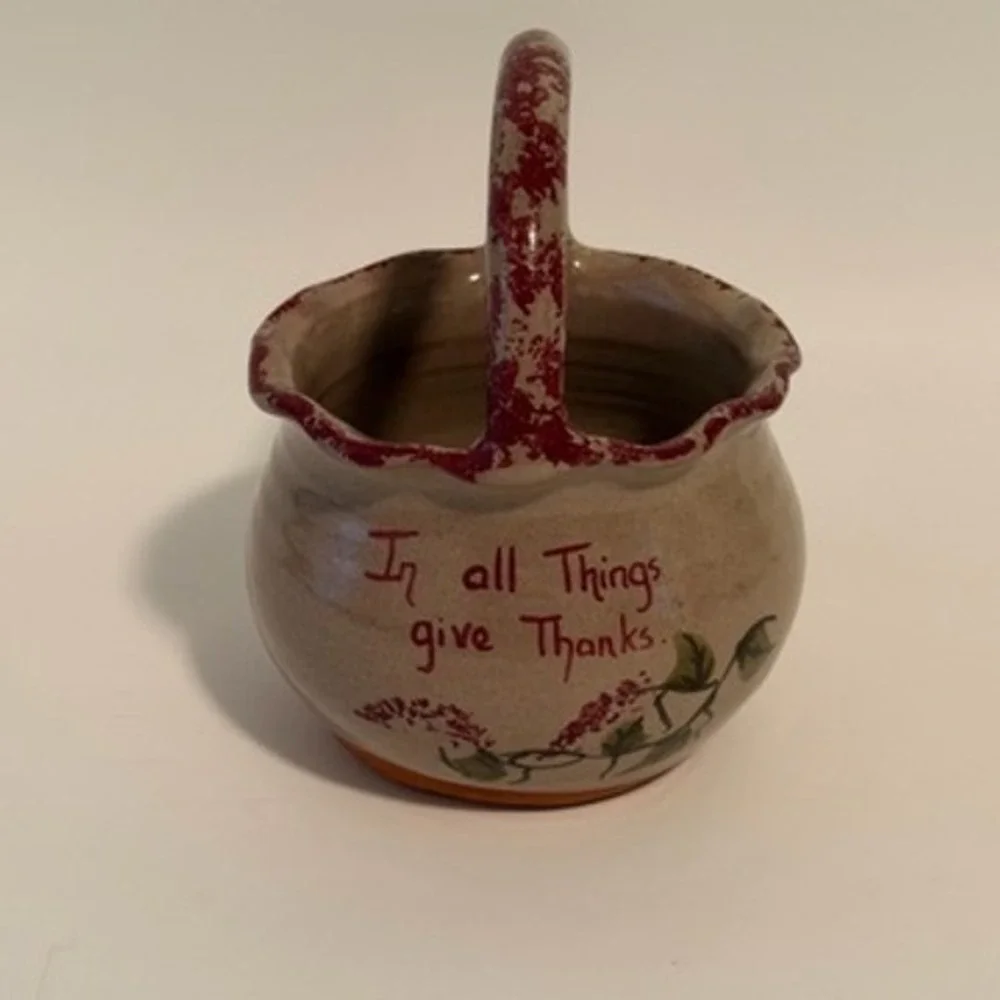 Pigeon Switch Pottery Hand Painted Give Thanks Ruffled Basket Signed Penni 2001